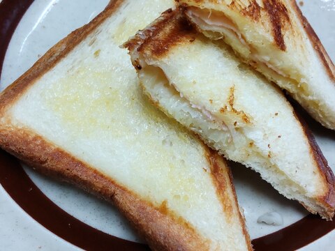 ハムとキャベツのホットサンド♥️